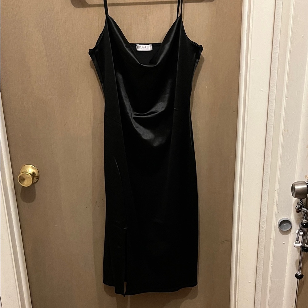Popular 21 Black Satin Midi Dress